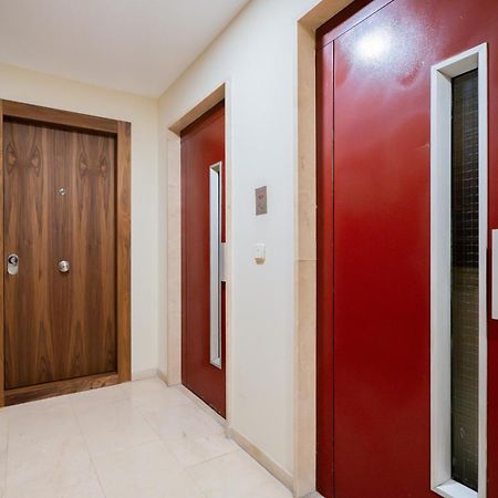 Apartamento De Lujo En Gran Via Madrid Exterior photo